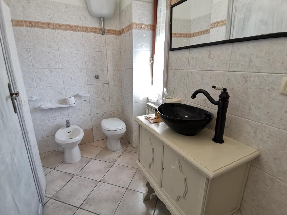 Casa Francigena Bed & Breakfast Vetralla Luaran gambar